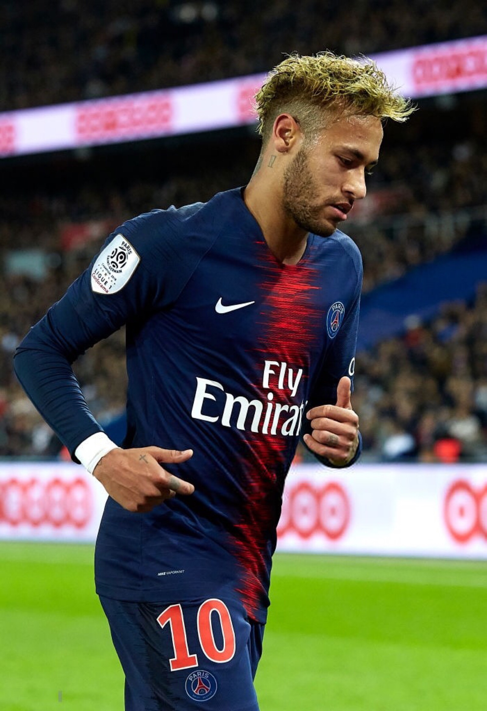 山东泰山面临大规模阵容调整，两位外援或被清洗，一名球员恐成沉重包袱（山东泰山酝酿大规模人员调整，两外援或离队，一将恐成球队重负）