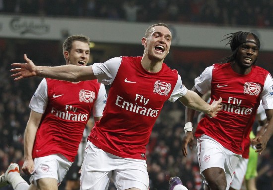 媒体人：邓涵文与云南玉昆更接近，重庆和铁人也有想法（知情人士称邓涵文更接近云南玉昆，重庆与铁人亦有意）