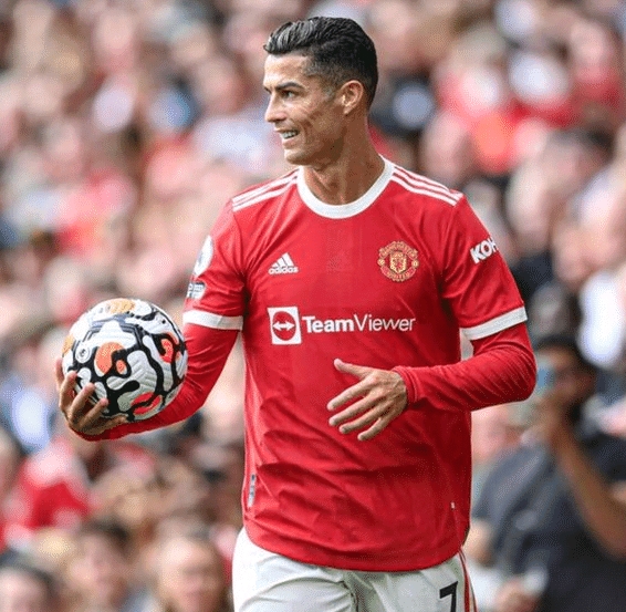 意媒：国米将贝尔纳韦视为未来中场引援人选，已派球探考察（意媒称国米将贝尔纳韦列为未来中场引援目标，球探已考察）