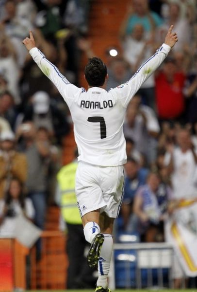 中超赛程更新：关注积分榜前五,（中超赛程最新：聚焦积分榜前五强）