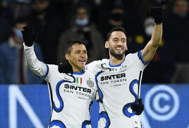 汉密尔顿：最喜欢内马尔和维尼修斯；欣赏梅西的技术（汉密尔顿：钟爱内马尔与维尼修斯，赞赏梅西技术）