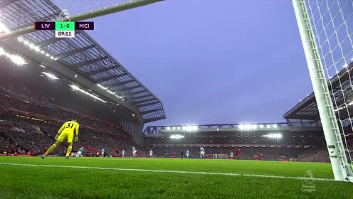 罗马诺：米兰之前就关注过帕尼切利，但白学堡1月不会卖（罗马诺：米兰早已考察帕尼切利，但白学堡一月无意出售）